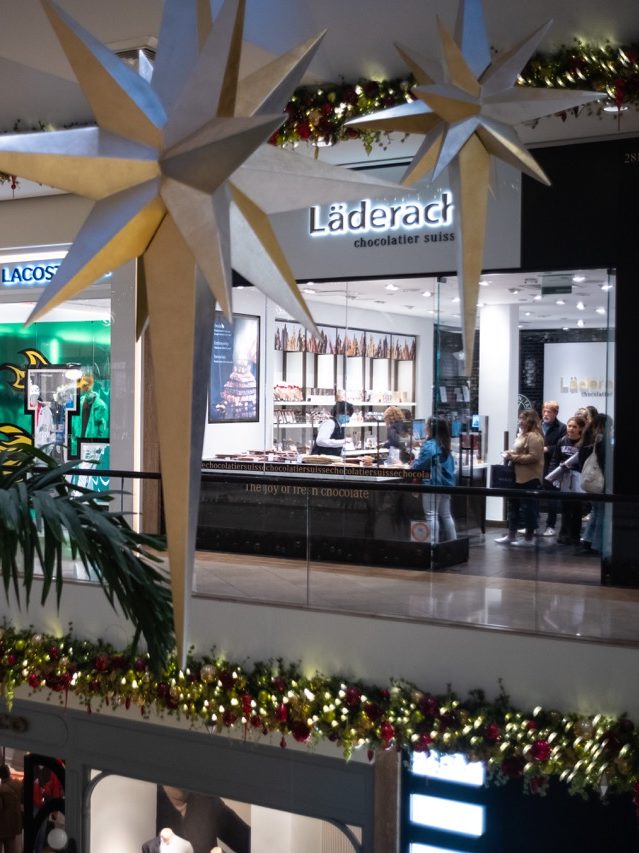 Celebrate the 12 Days of Christmas South Coast Plaza-Style – South