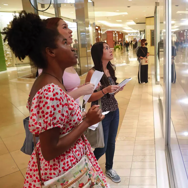 South Coast Plaza: A Shopper's Paradise in Southern California