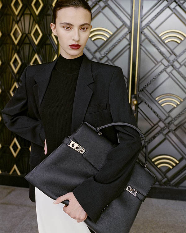 Delvaux’s California Dream